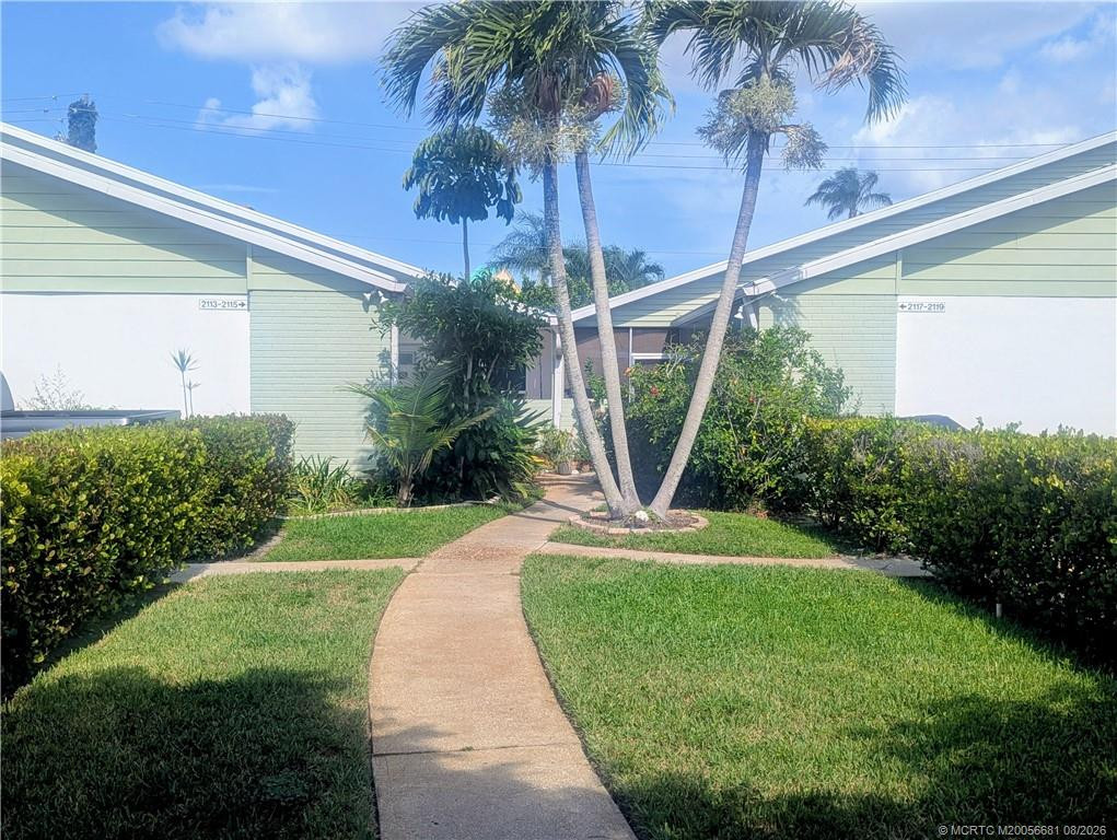 Walkway to unit at 2113 SE Edler Drive, Stuart
