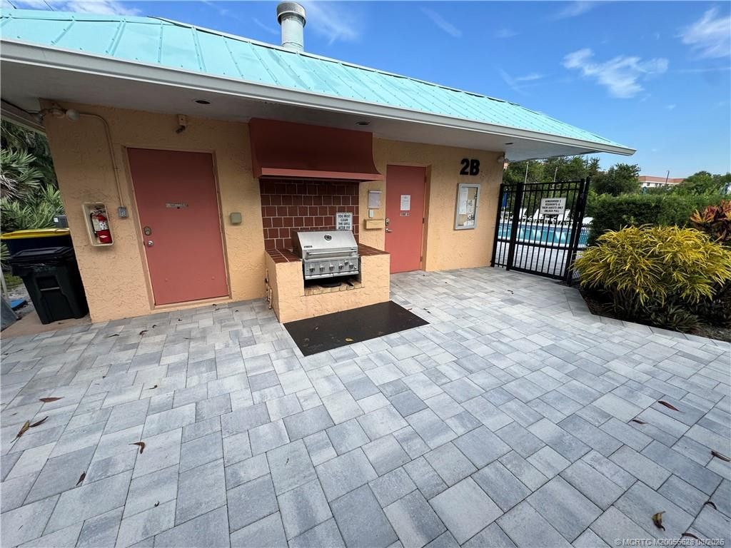 2950 SE Ocean Boulevard #43-2, Stuart FL - photo 17 of 24