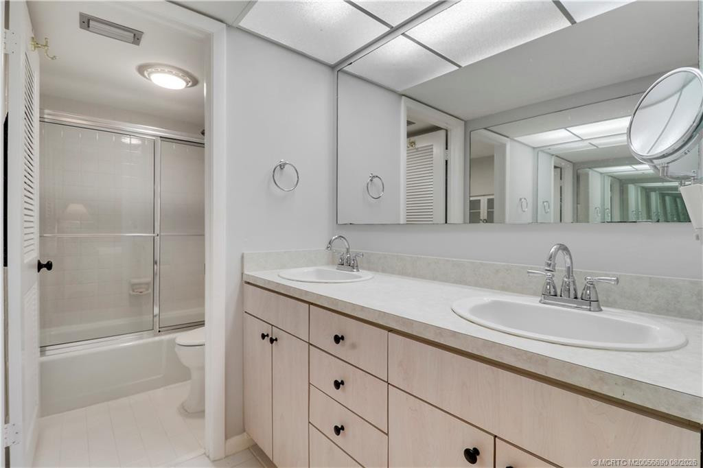 primary bathroom with double sinks