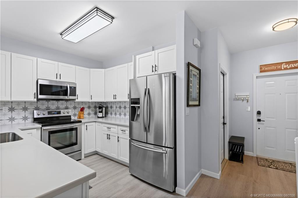 Kitchen (2)