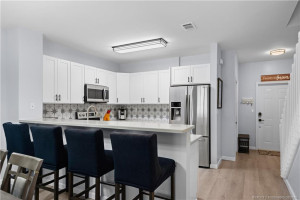 Kitchen Hightop View