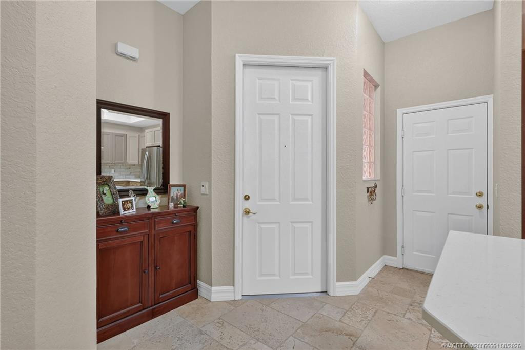 3 bedroom Townhouse at 43 SE Sedona Circle #102, Vilabella Central Park Condo, Stuart — photo 4