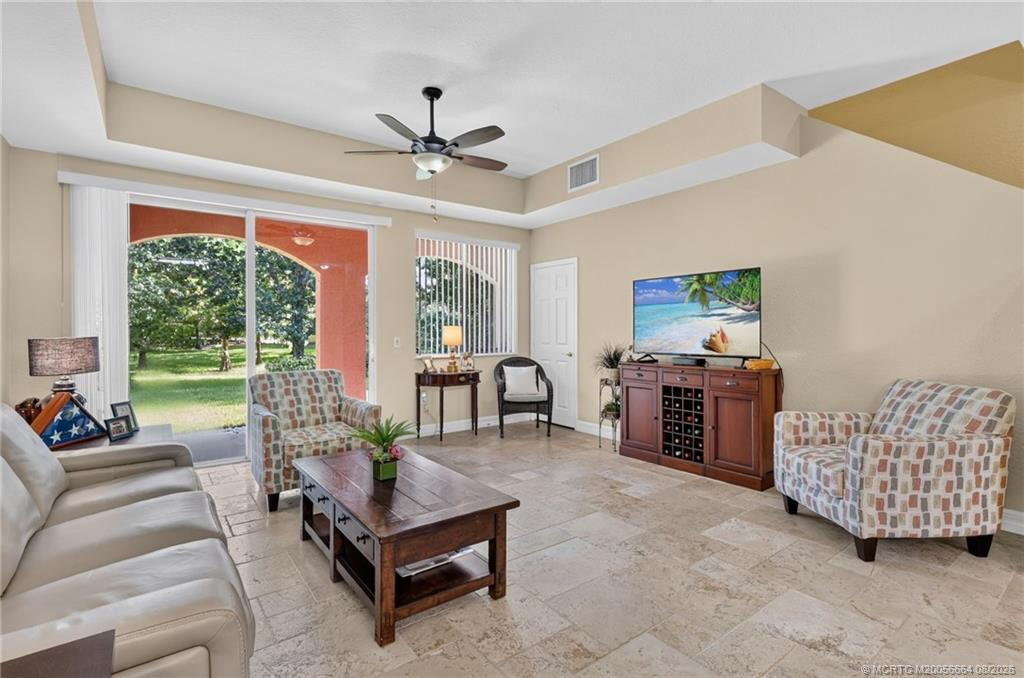 43 SE Sedona Circle #102, Stuart FL - photo 15 of 48