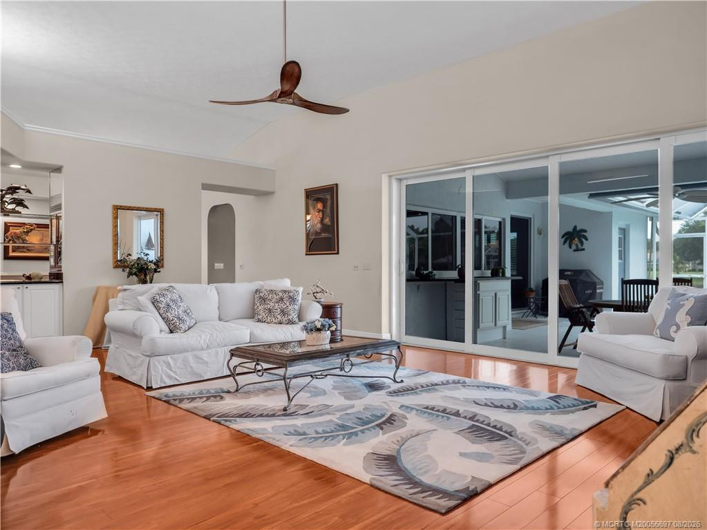 3 bedroom Single Family Residence at 1999 SW Oakwater Point, Danforth 01, Palm City — photo 4