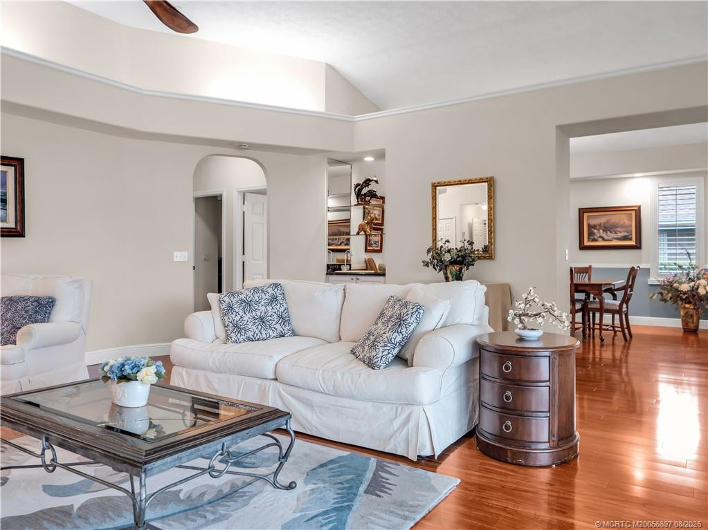 3 bedroom Single Family Residence at 1999 SW Oakwater Point, Danforth 01, Palm City — photo 5
