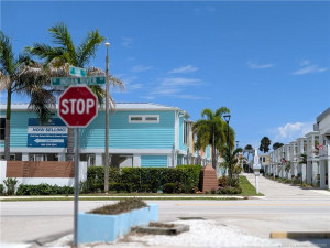Ocean Breeze stilt homes