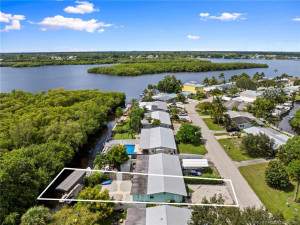 30 SW Hideaway Place, Stuart, FL 34994