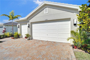 2 car garage plus golf cart garage