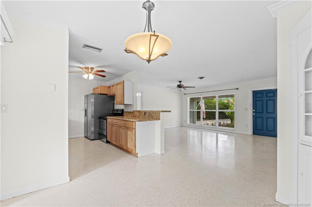 502 SE Edgewood Drive, Stuart FL - photo 17 of 37