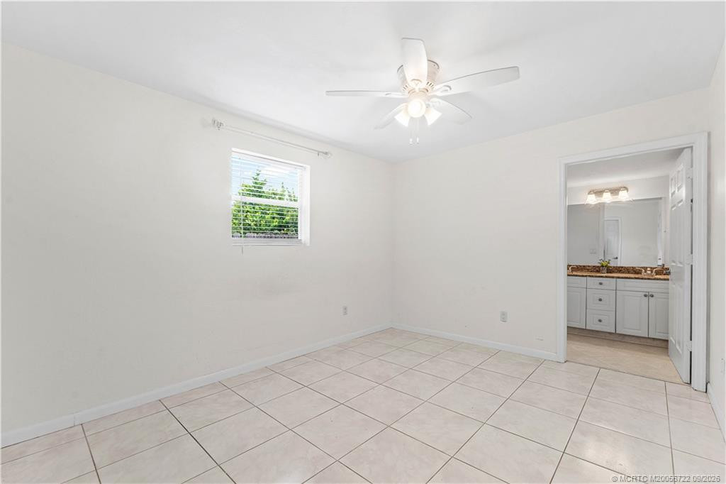 502 SE Edgewood Drive, Stuart FL - photo 19 of 37