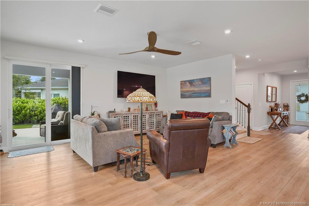 Photo 7 at 194 SW Pomeroy Street, Stuart