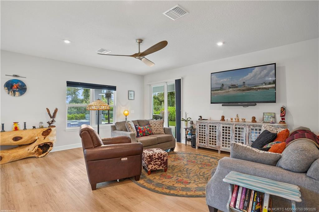 Photo 8 at 194 SW Pomeroy Street, Stuart