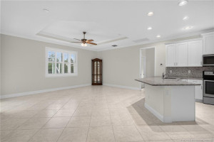 Living Room/Kitchen