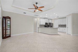 Living Room/Kitchen