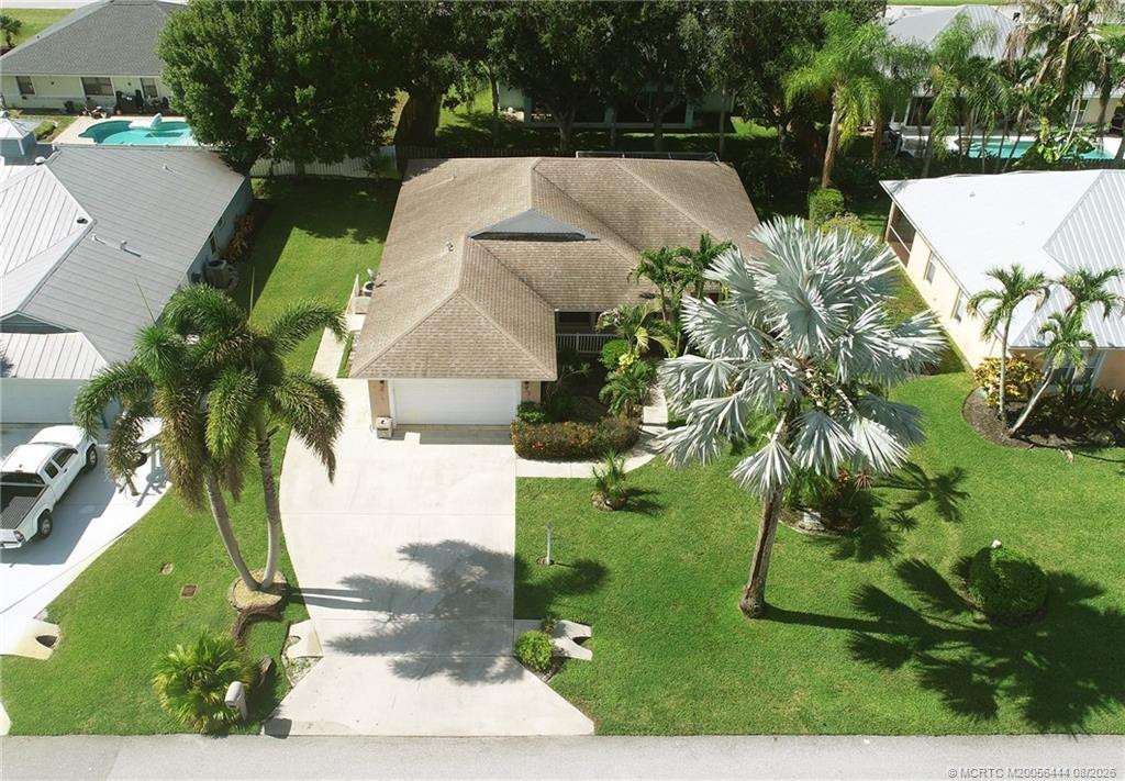 446 NE Vanda Terrado, Jensen Beach 34957 home for sale