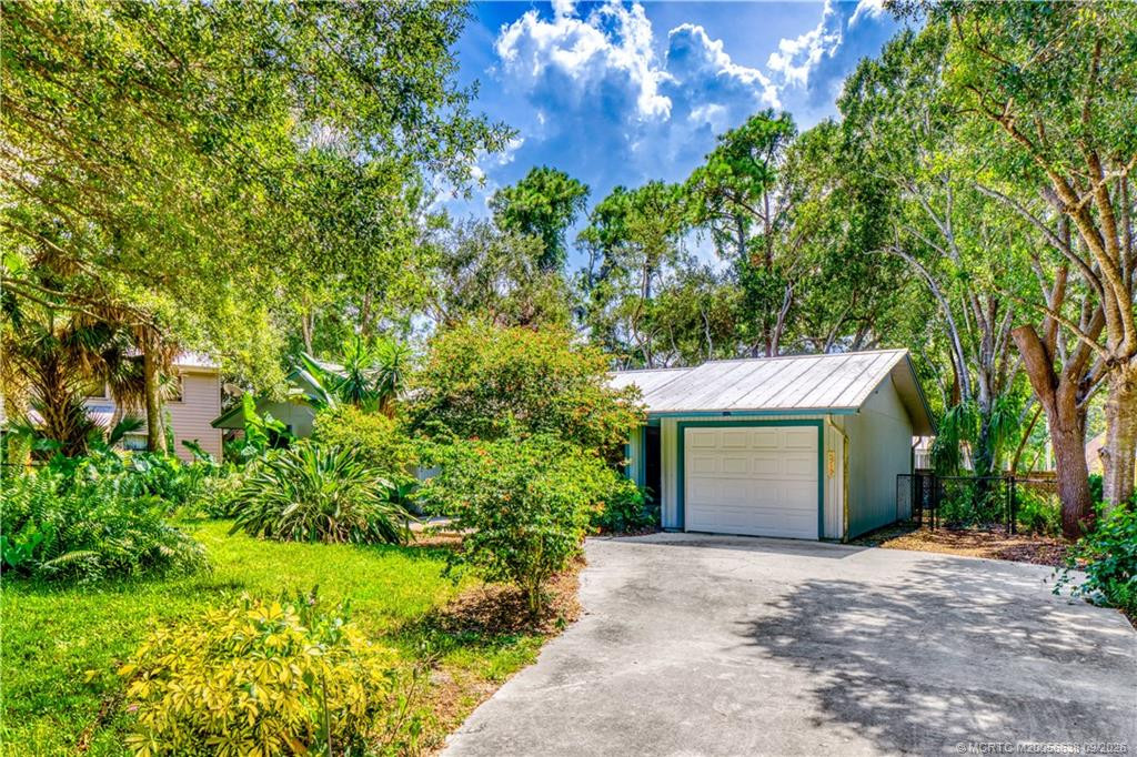 3 bedroom Single Family Residence at 5713 Papaya Drive, Indian River Estates, Fort Pierce — photo 4