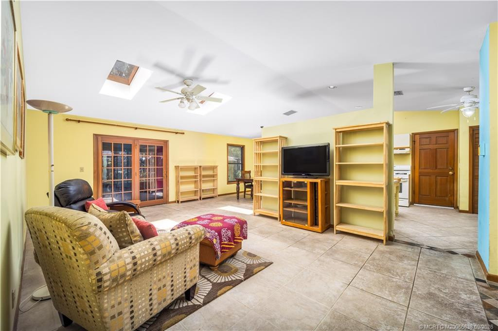 5713 Papaya Drive, Fort Pierce FL - photo 15 of 29