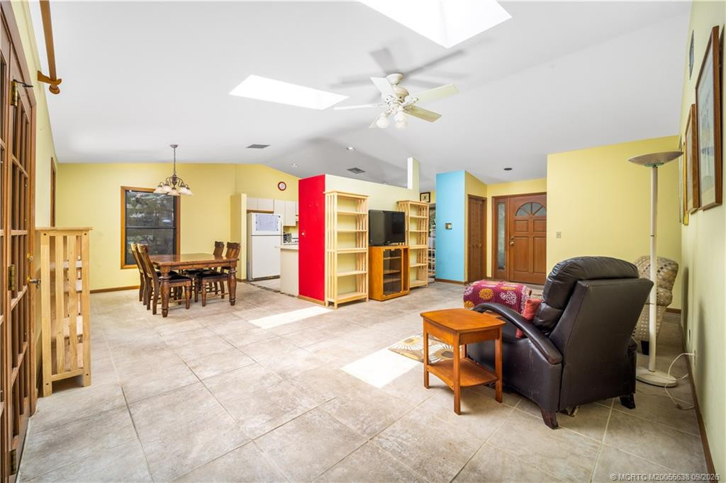 5713 Papaya Drive, Fort Pierce FL - photo 16 of 29