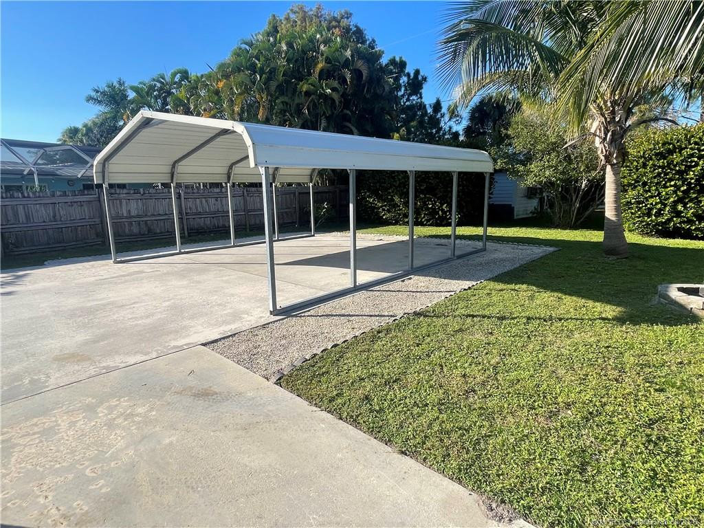 Photo 2 at 885 NW River Shores Boulevard, Stuart