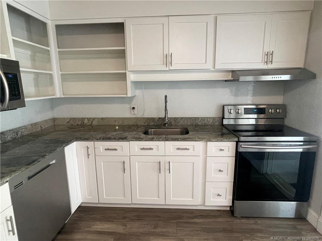 Photo 7 at 885 NW River Shores Boulevard, Stuart