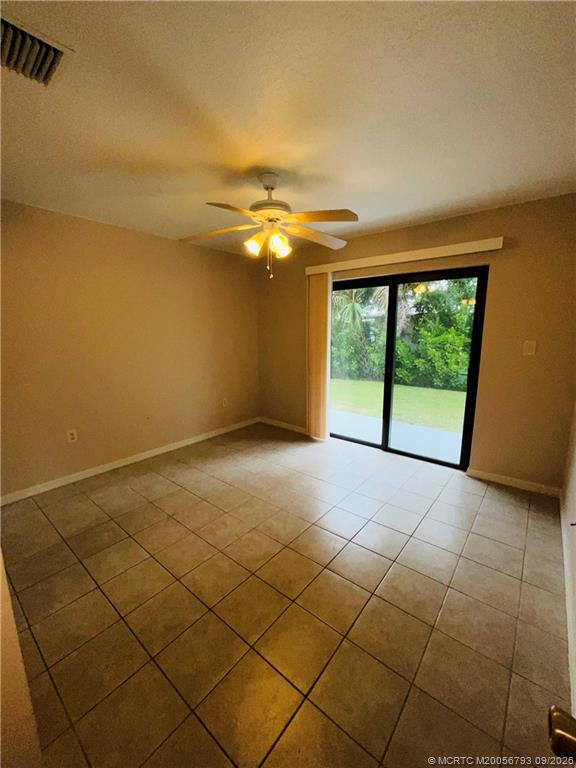 Photo 5 at 1206 Carlton Court 104, Fort Pierce