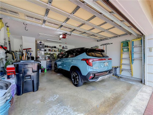 2 CAR GARAGE