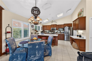 Kitchen with Casual Dining