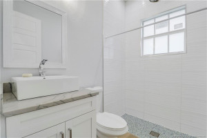 #1 Bathroom