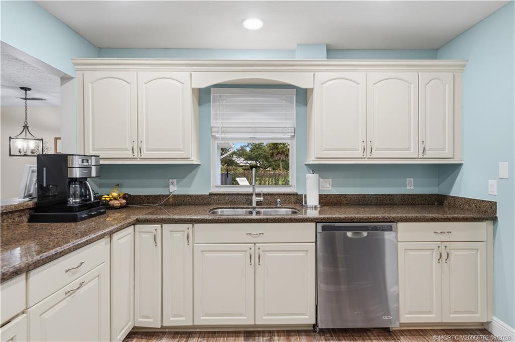 3525 SW Racquet Club Way, Palm City FL - photo 6 of 49