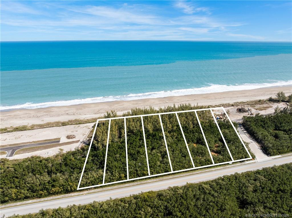 Build 8 single family estates or luxury condos