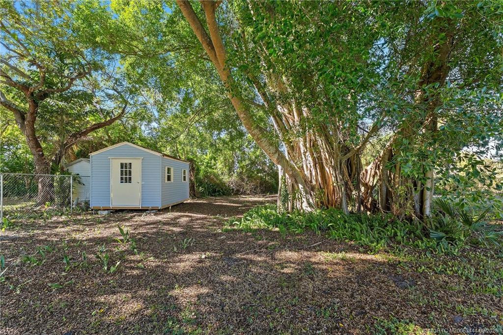 Shed