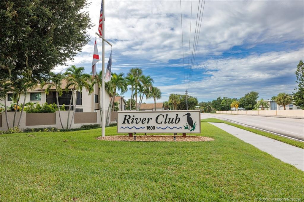 Property photo for 1600 NE Dixie Highway 13-208, Jensen Beach, FL 34957