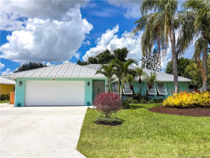 Room for boat on extended driveway to left of garage.