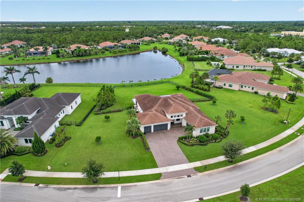 4 bedroom Single Family Residence at 4973 SW Day Lily Street, Canopy Creek, Palm City — photo 3
