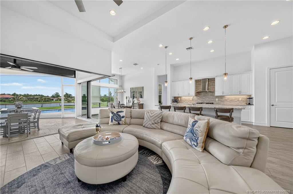 4 bedroom Single Family Residence at 4973 SW Day Lily Street, Canopy Creek, Palm City — photo 4