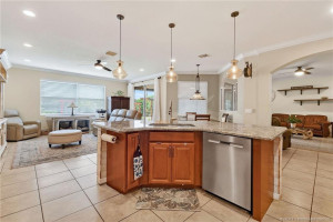 Kitchen Island from within the kitchen