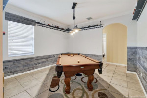 Dinning Room/Billiards
