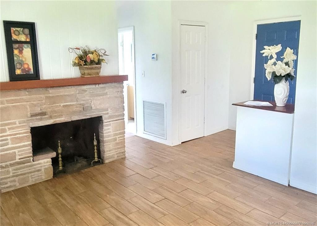 Photo 3 at 1038 Trinidad Avenue, Fort Pierce