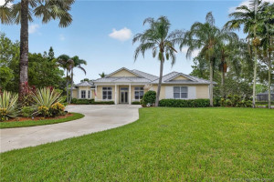4743 SW Bermuda Way, Palm City, FL 34990