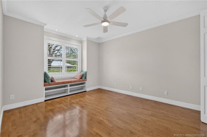 Guest bedroom 3 with window seat