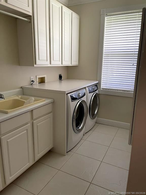 Laundry washer and dryer