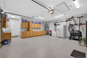 2 car garage with EV plug-in
