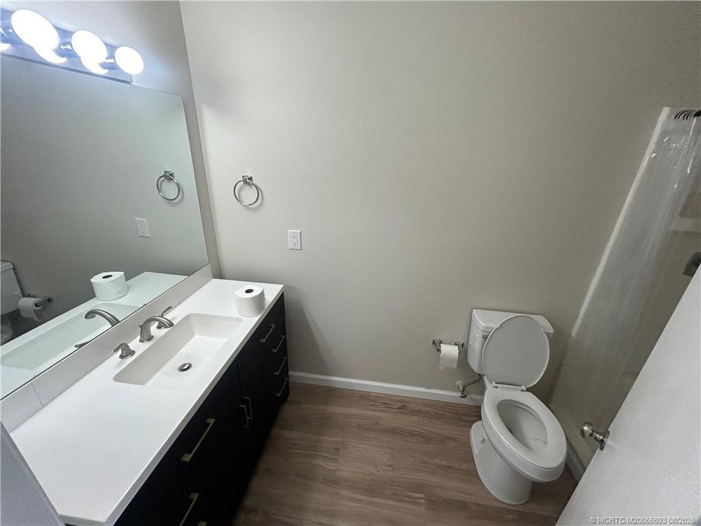 4015 NW Cinnamon Tree Circle, Jensen Beach FL - photo 8 of 16