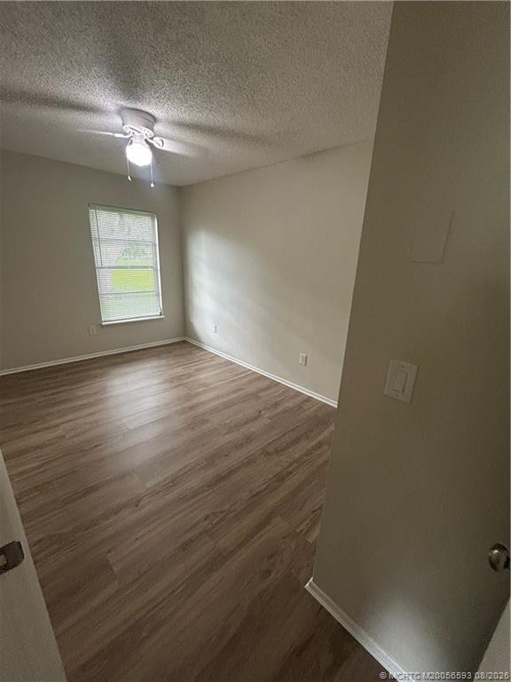 4015 NW Cinnamon Tree Circle, Jensen Beach FL - photo 9 of 16