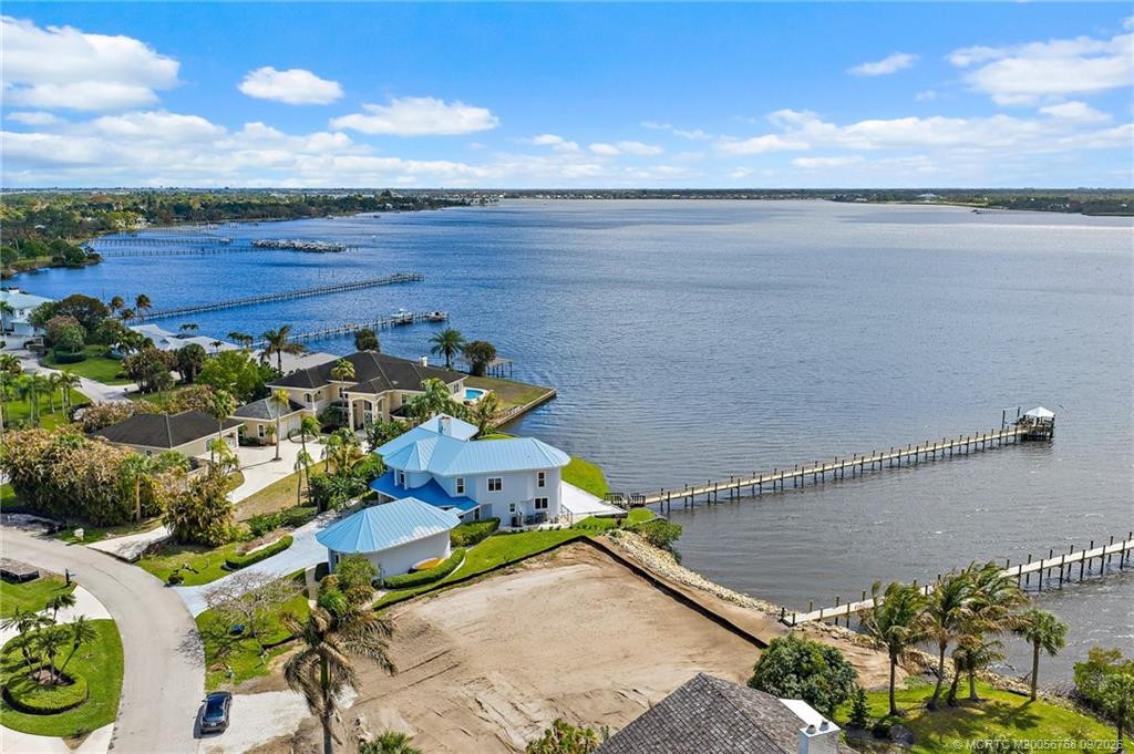 Photo 2 at 2318 NW Bay Colony Court, Stuart