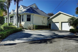 Plenty of parking on Driveway and 2 car garage