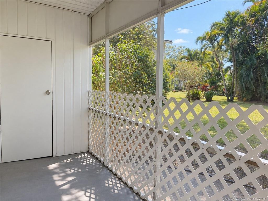 Photo 3 at 2155 SE Edler Drive, Stuart