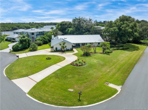 Photo for 594 SW Thornhill Lane, Palm City, FL 34990 - listing #M20056851 594 SW Thornhill Lane, Palm City, FL 34990