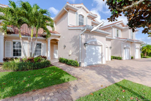 2371 SW Carriage Hill Terrace 103, Palm City, FL 34990