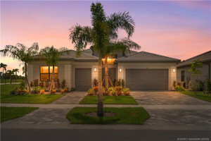 12276 SW Willowy Way, Port St. Lucie, FL 34987